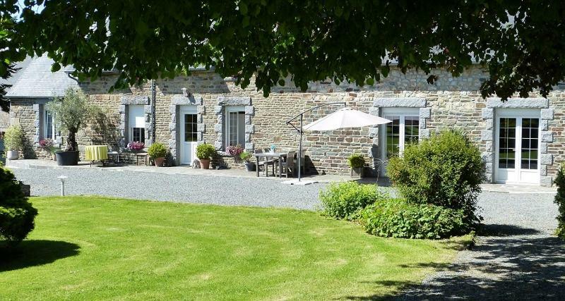 Domaine De L'Hotel Au Franc Fleury  Exteriér fotografie